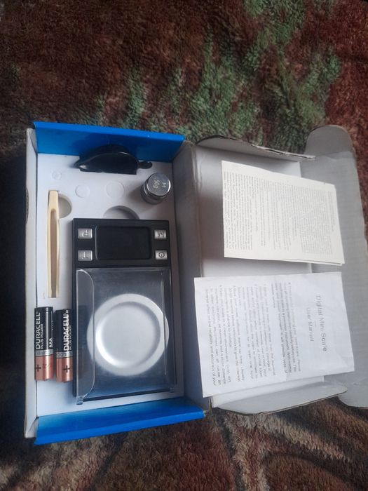 Продам весы ювелирные