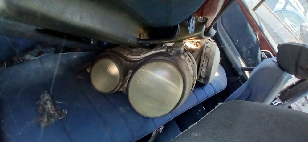 Mercedes e220d  1998