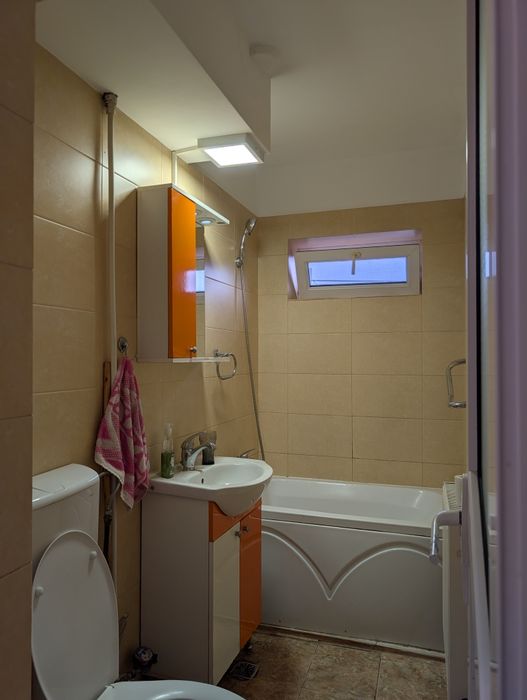 Apartament 3 camere, etaj 1