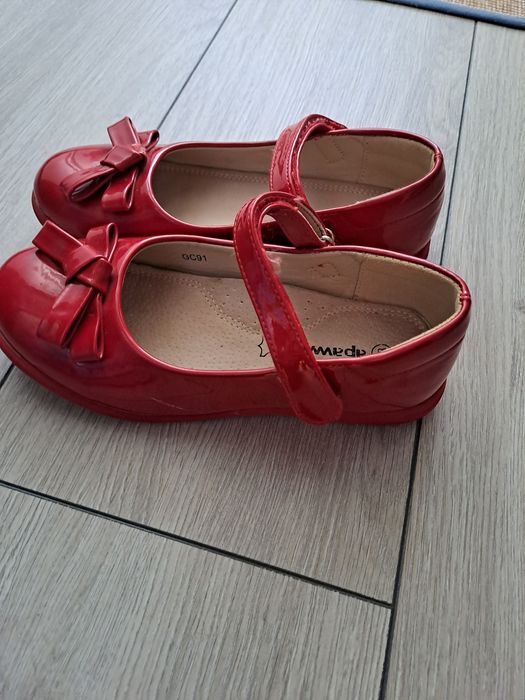 Pantofi fetite marimea 33