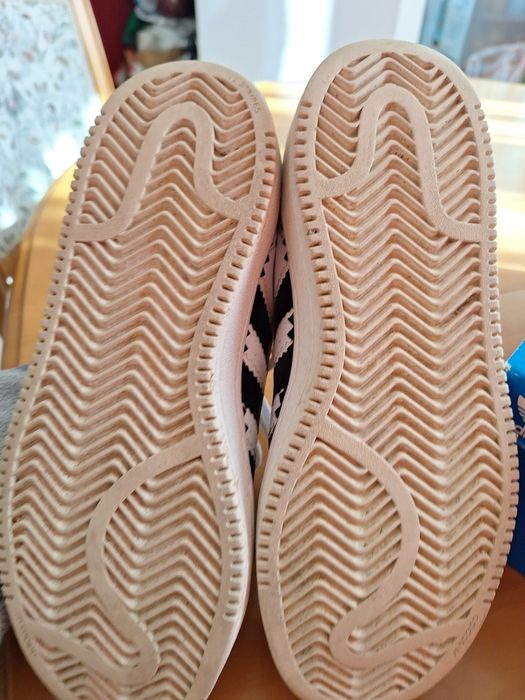 Маратонки Adidas super stra-37 1/2