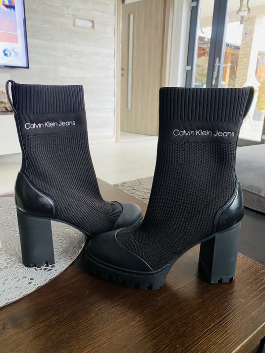 Botine Calvin Klein nr 36 - 100€