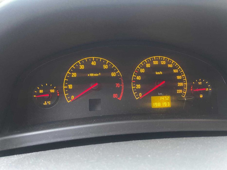 Opel Vectra C 1.8