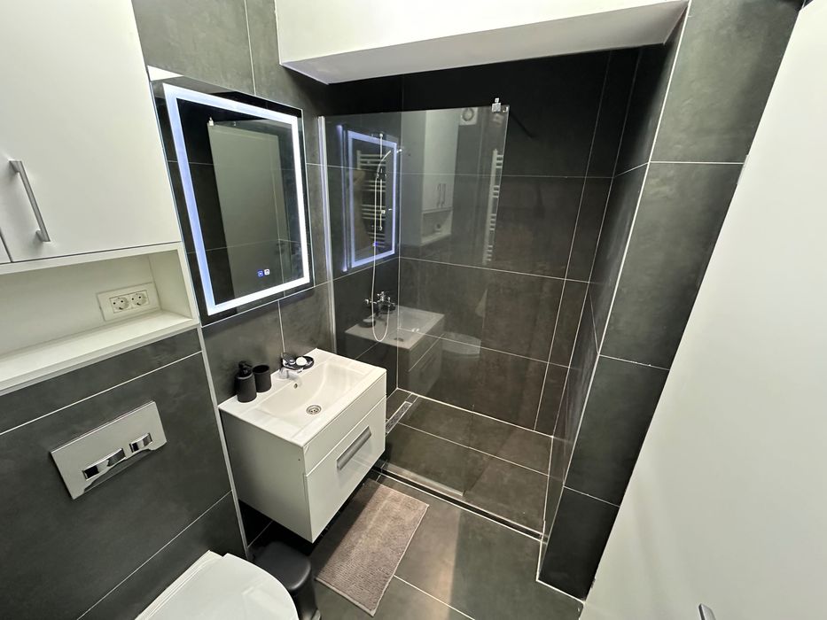 Apartament tip studio de închiriat, complet mobilat și utilat (prima închiriere)