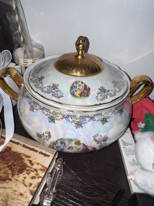 Посуда серии Мадонна