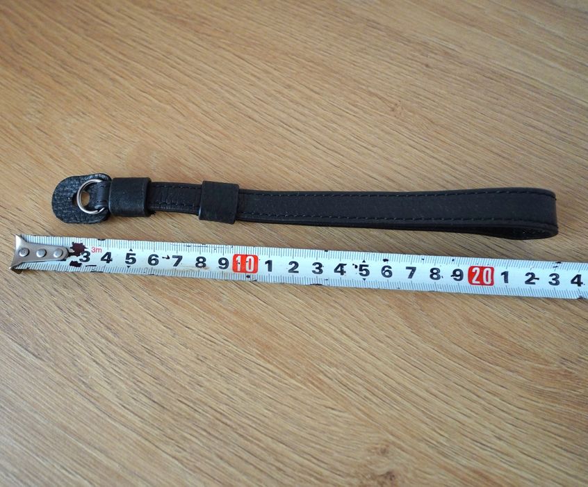 Curea mana wrist strap pentru aparate foto/video, piele naturala