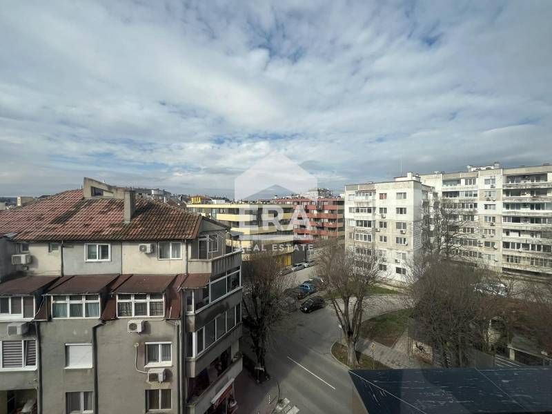 Двустаен, ексклузивен, югозападен, завършен до ключ апартамент за прод