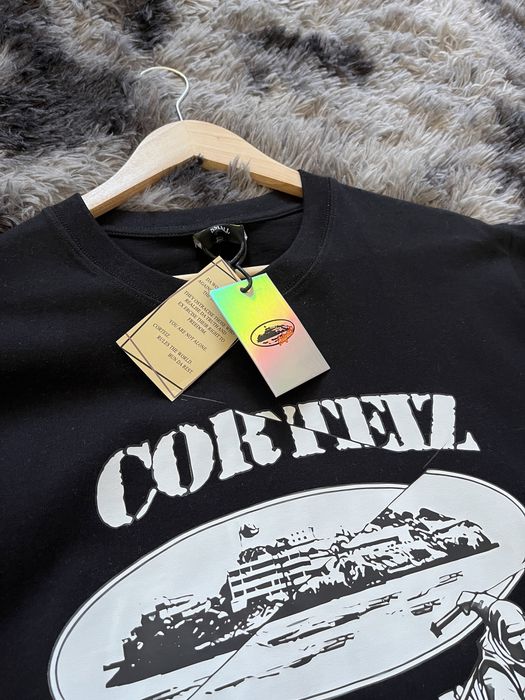 Промо Пакет 2+1: Тениски Essentials, Corteiz + ПОДАРЪК Off-white