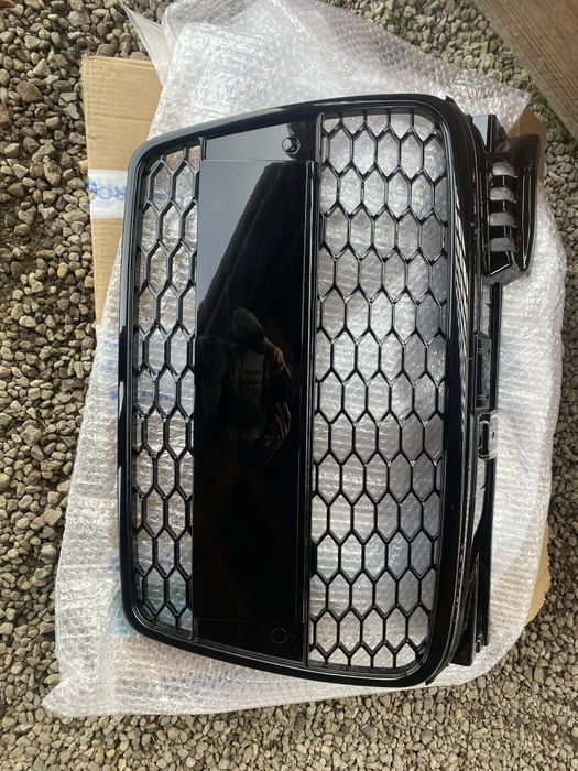 Grila fata audi a4 b7