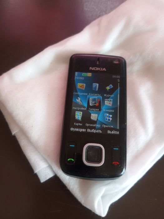 Продам Нокиа 3.2mega pixel