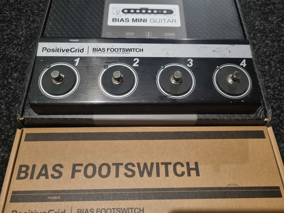 Amplificator chitara Positive Grid Bias Amp Head 300W cu footswitch