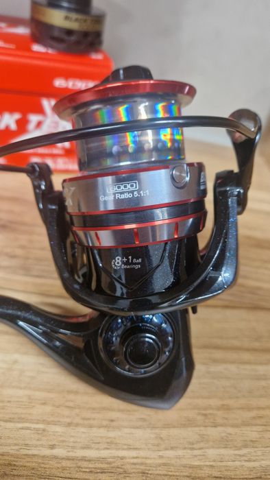 Feeder макара FL Black Tena 6000 с 9 лагера