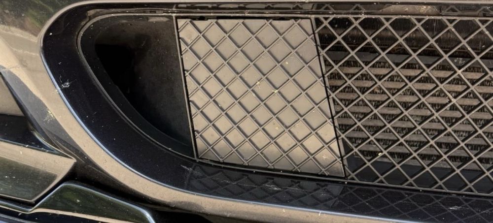 Капачки за предна М-тех броня бмв е60/е61