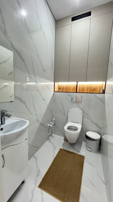 Продам 3 ком.кв 135 кв м2