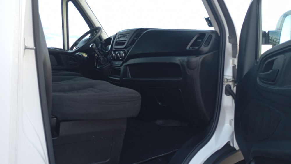 Iveco Daily 35c210  anul 2015 Italia