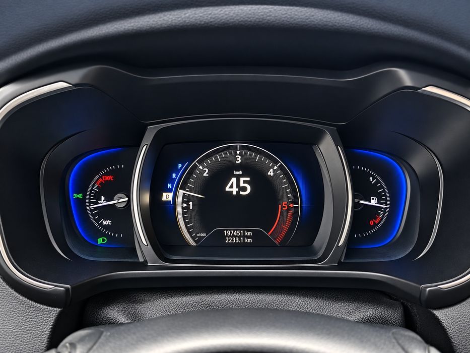 Renault Koleos Tracțiune Față 4x2  INITIALE PARIS 2.0 dCI Automat X-tronic 177 cp