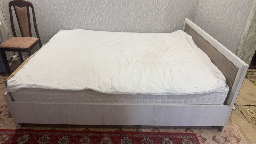 Кровать двухспалка  200/160 самовывоз город