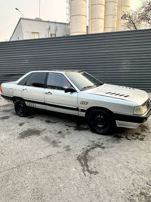 Audi 100 селёдка