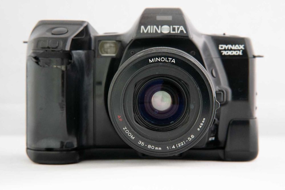 Aparat film Minolta Dynax 7000i cu obiectiv Minolta 35 80
