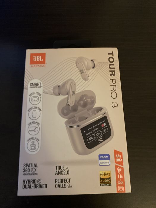 Căști wireless JBL Tour Pro 3 – ANC, ca noi, folosite o singură dată