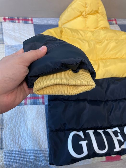 Зимно яке със качулка GUESS - 16 год.