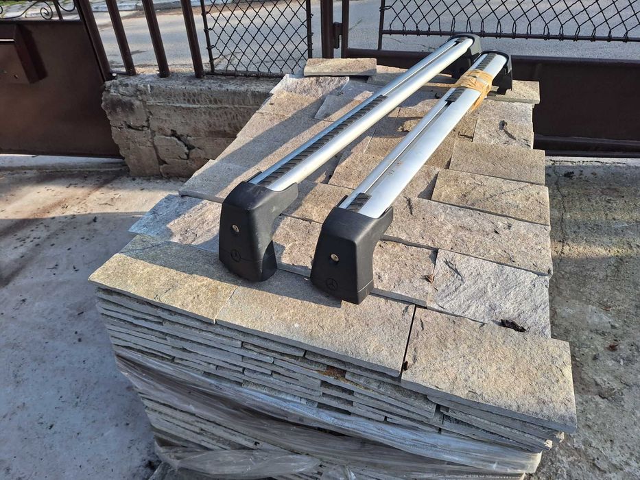 Мерцедес W205 греди за багажник, оригинални