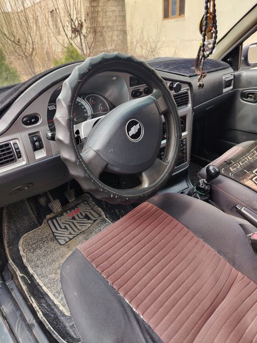 Nexia 2   1.5  kraska yoq  2014 sons lux kansaner 60mln