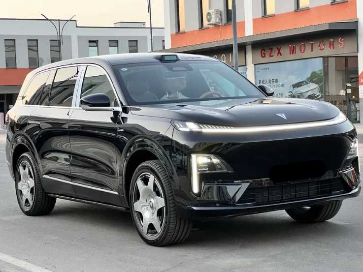 Deepal S09 Ultra 2025г! Черный / Оранжевый! Без пробега! Нотариус!