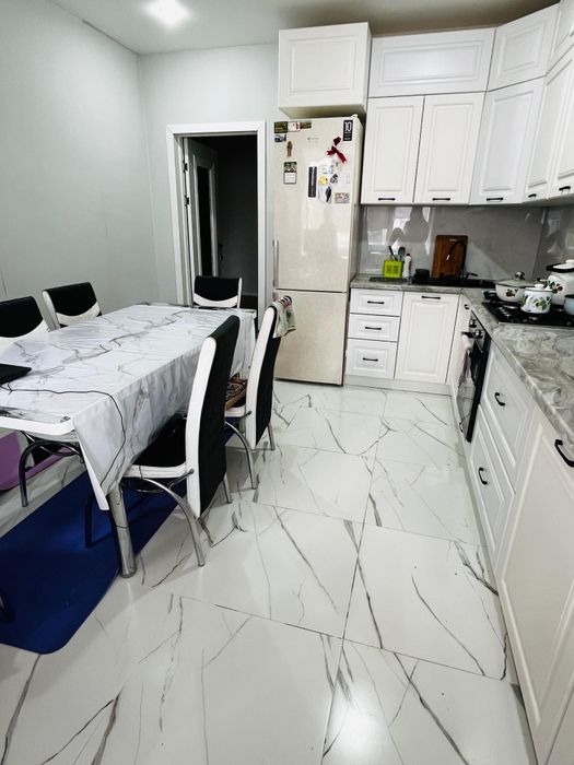 Продам 4-х комн.кв Батыс-2