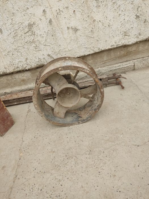 Вентилятор сотилади