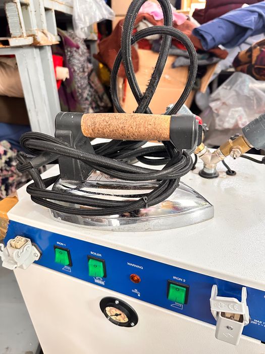 Generator aburi profesional- cu 2 fiare de calcat