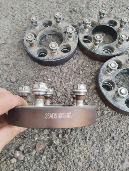 Продам универсальные проставки