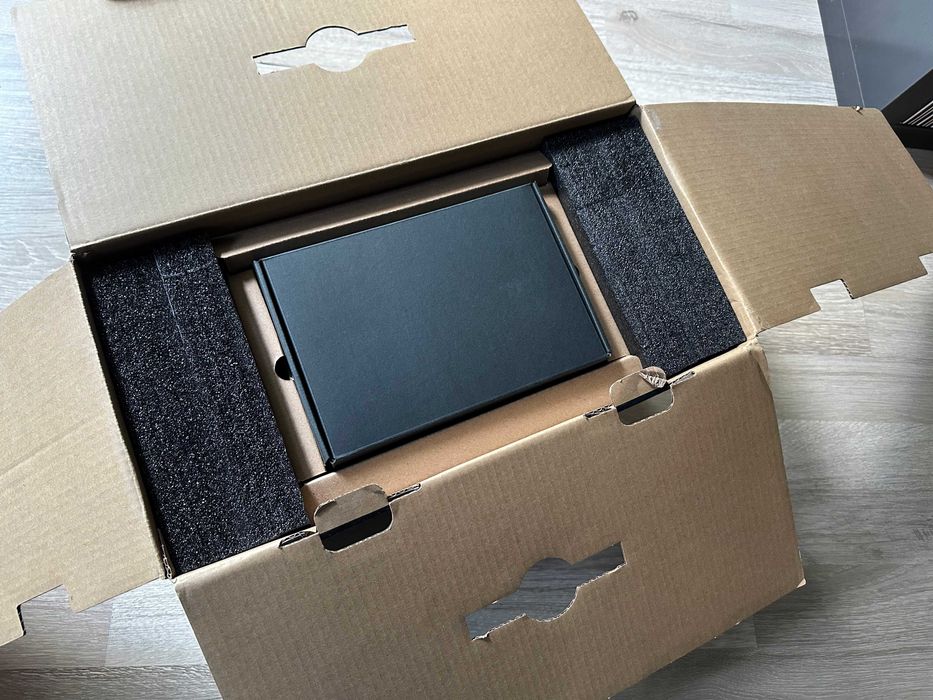 Razer Core X Ext. eGPU Enclosure Thunderbolt 3 | Ca Nou | 650W PSU