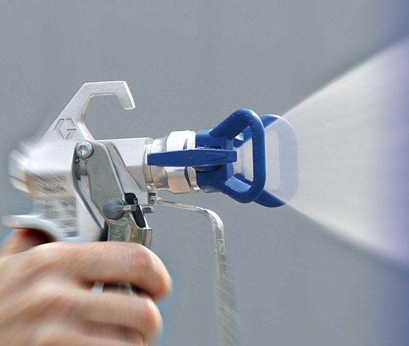 Обеспыливание пола в гаражей.Покраска бетонного пола дорожной краской