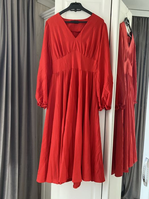 Платье 3000 тг все