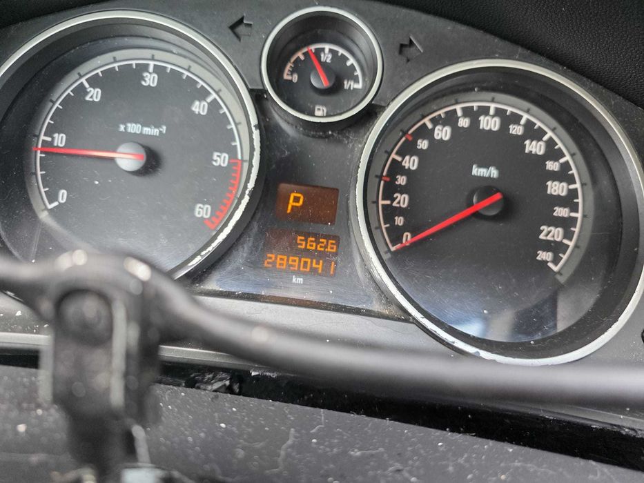 URGENT – Opel Astra H AUTOMATĂ 2005 – adaptată handicap – 1500€ NEGOCIABIL