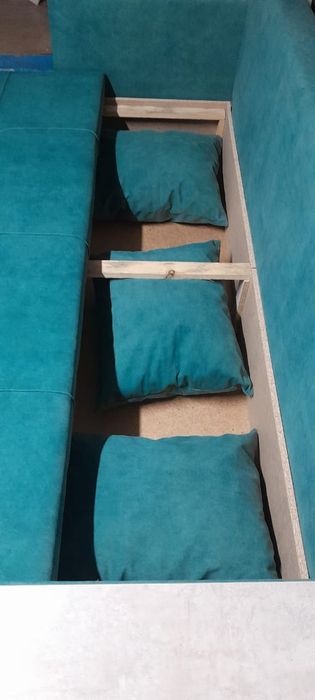 Тахта диван сатылады