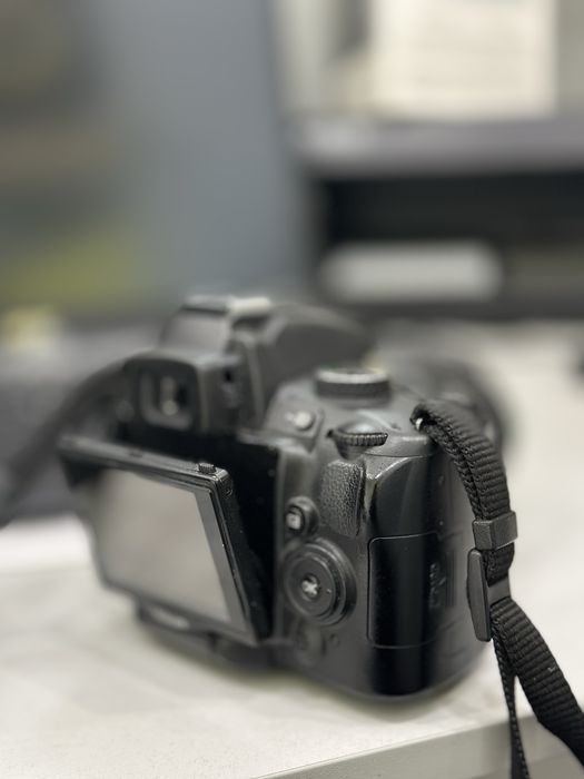 Продается фотоаппарат Nikon 5100