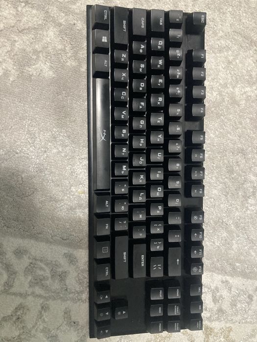 Продам клавиатуру Hyperx alloy fps pro red switch