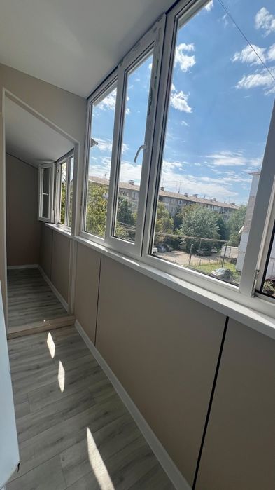 2 ком квартира на универмаге
