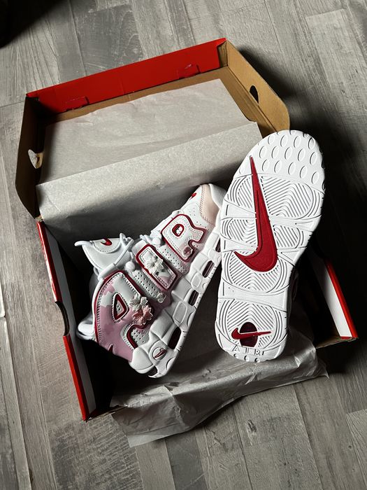 Nike Uptempo Roz
