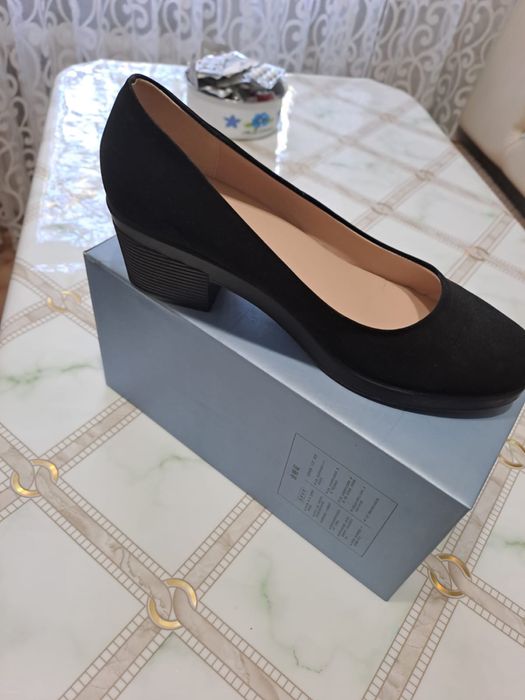 Продам туфли женские