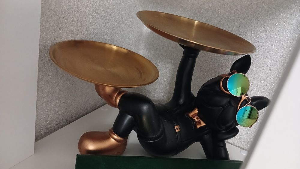 Продам статуэтку