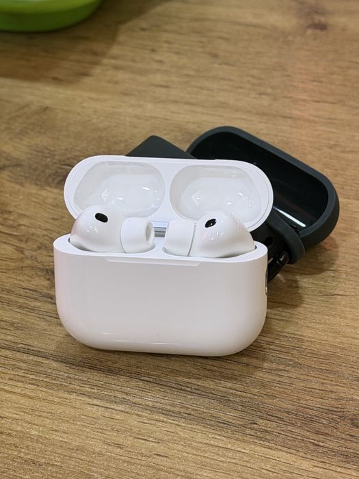 AirPods Pro 3 оригинал цена 80000тг