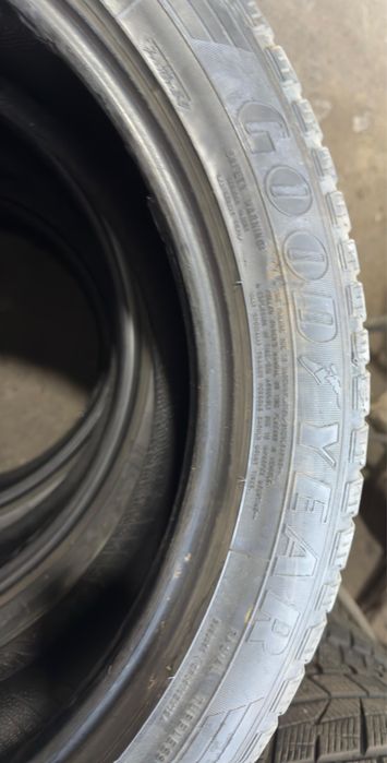 Б/у шины 3 штуки