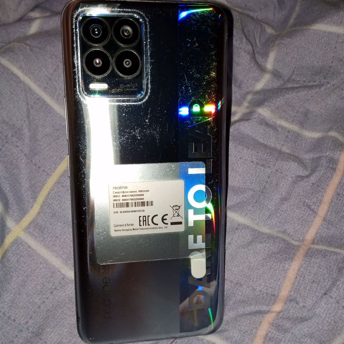 Realmi 8 holati zur yaxshi ishlaydi