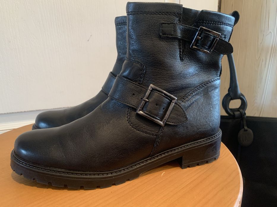 Ghete din piele Roberto Santi
