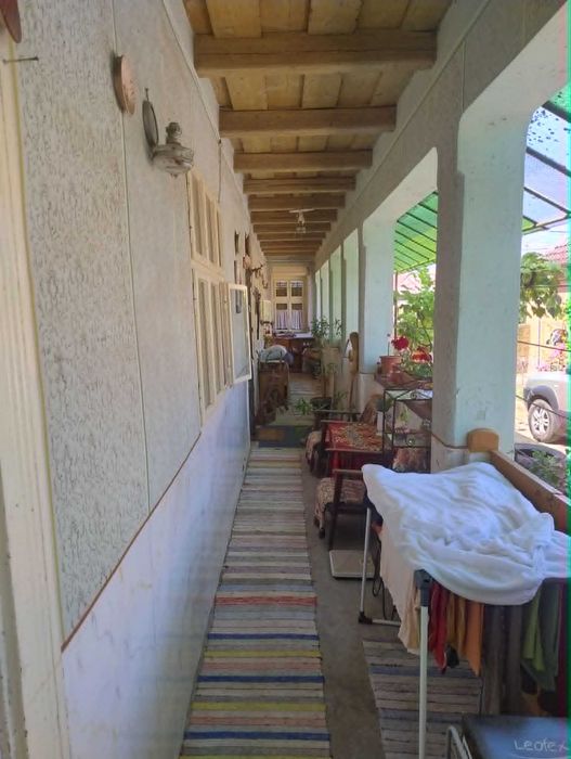 Casa 3 cam, Sannicolau Roman