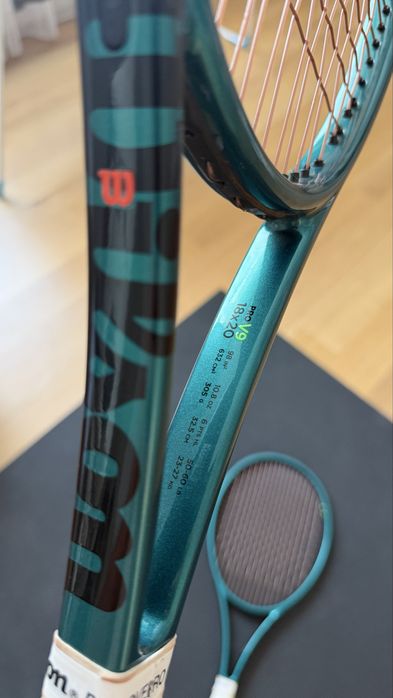 Wilson Blade v9 2бр