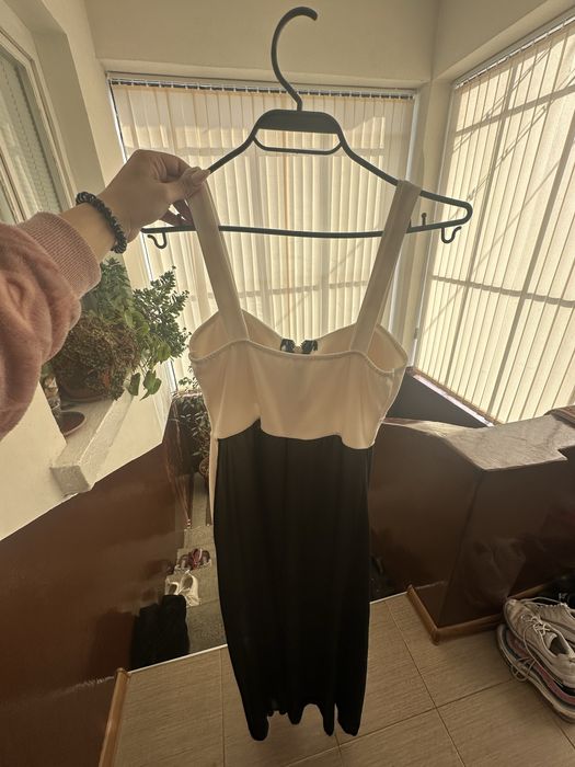 Дълга рокля с цепка